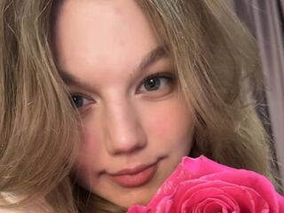 adult web cam chat LinnGrimshaw