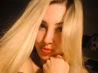 cam chatroom LisaVale
