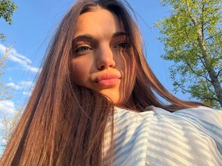 nude webcam girl pic LisabethBerczel