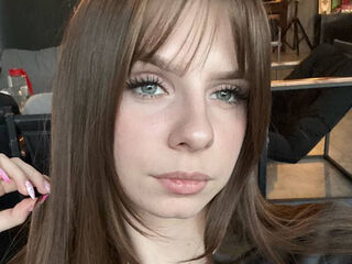 live cam girl LoiseHarington