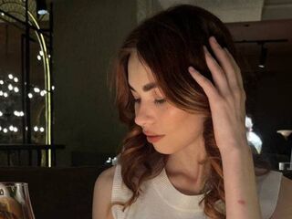 girl cam sex LuxeLina