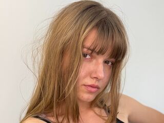 camgirl photo LynetteOba