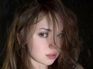 naked webcam girl masturbating MIaViia