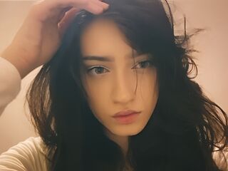 cam girl chatroom MaddieSunflower