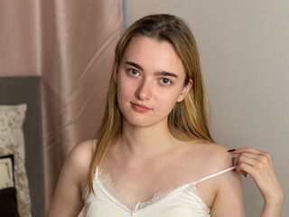 naughty cam girl MargoBerks