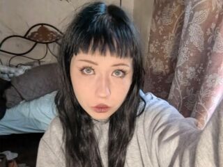 hot strip tease cam MauraAupperle