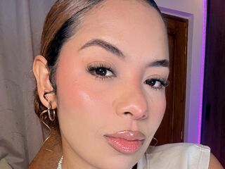 fingering camgirl MeganMarc