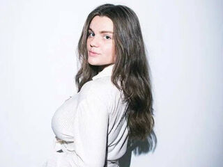 naughty camgirl photo MelaniMell