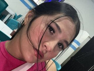 cam strip tease MiaMorett