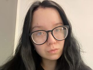 naughty camgirl picture MiaWallees