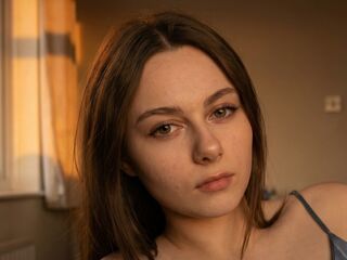 webcam striptease show MireyaElowen