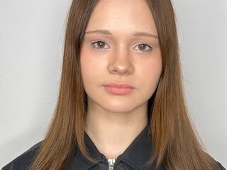 closeup cam NaidaBrayton