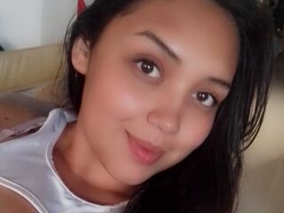fingering camgirl NickyPalmer