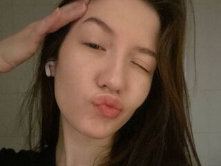 hot chat room NoemiMeservy