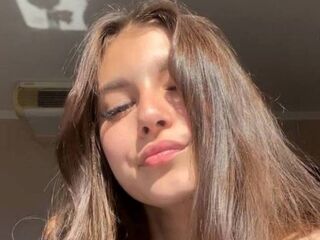 camgirl showing pussy NormanGillison