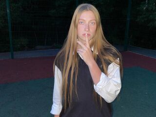 girl fingering shaved pussy PandoraPoteat