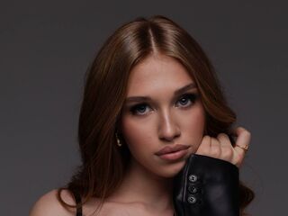 naked camgirl picture RanaeEtherington