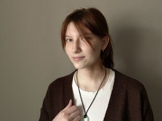 nude camgirl photo RenataLaughner