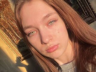 camgirl masturbating with vibrator RociSonina