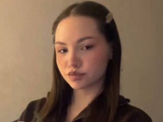 naughty RolandeViscarra