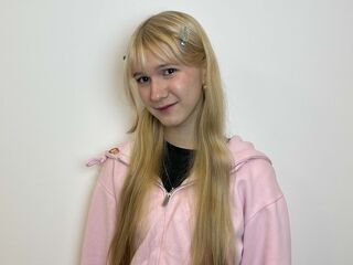 camwhore shaving pussy RosalieHouman