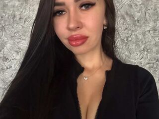 live webcam performer RosseKaroline