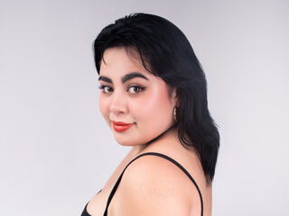 free nude cam RoxanaElegance