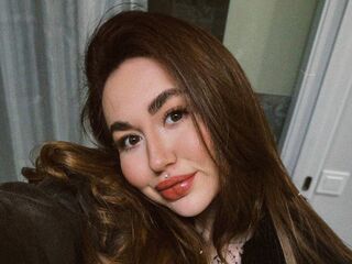 hot strip tease web cam RoxannaDefilippo
