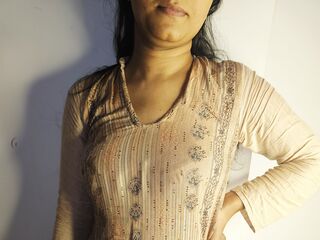 videochat RubbynaKhan
