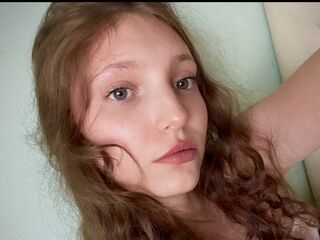 naughty cam girl masturbating SallyBekius