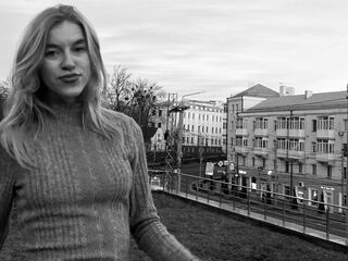 naked webcam girl fingering SallyRodwell