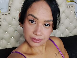 cam girl playing with sextoy SashaWill