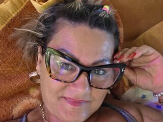 camslut spreading pussy SoniaMoriciove