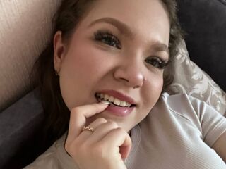chat with cam SophieVale