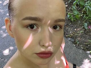 free video chat room SusannahBuffalo