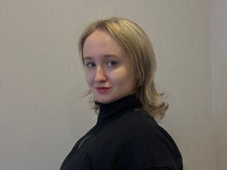 sex show online SuzannKernes