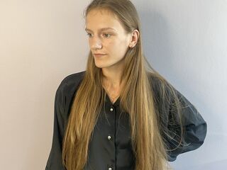hot cam girl masturbating with sextoy TatumNeild
