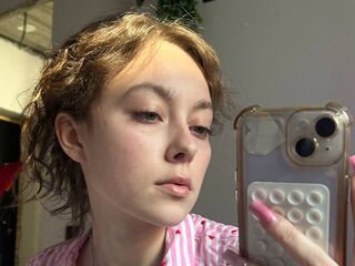 camgirl webcam picture ThuyThorstad