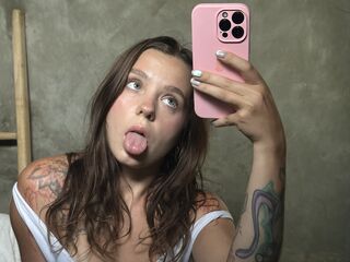 cam girl cam sex TomikaLuczki