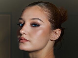 extreme cam picture VerniaGrenon