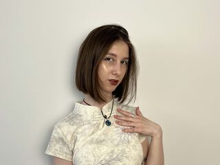 hot webcam slut VikkiAppling