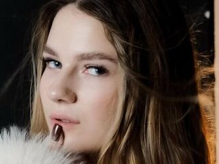 camslut fingering shaved pussy VivaPadol